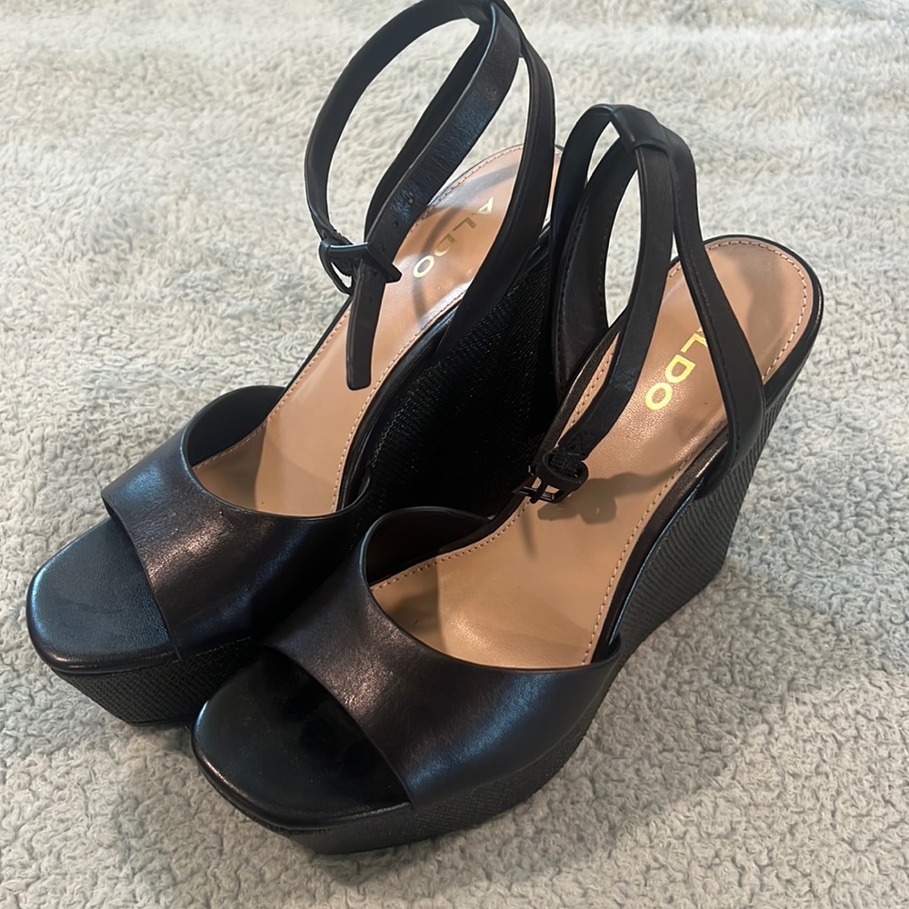 Aldo high heel wedge